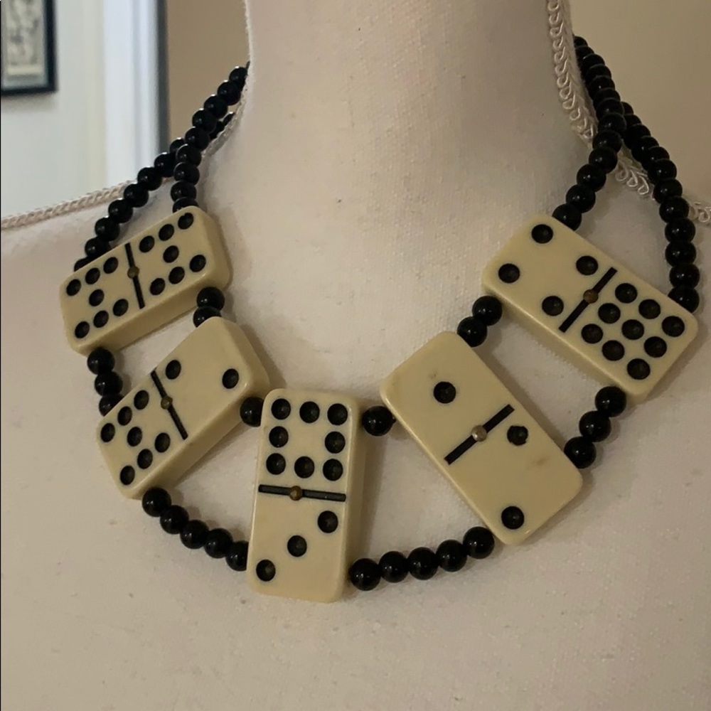 Vintage Bakelite Necklace!